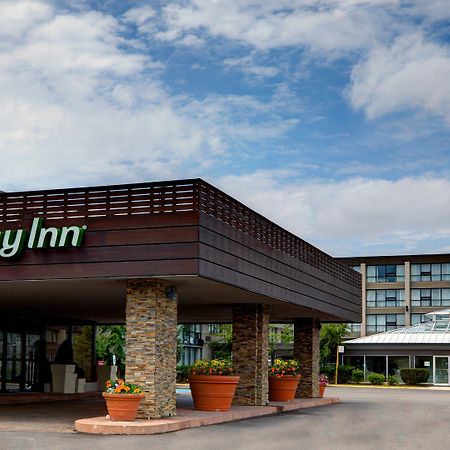 Holiday Inn Toronto Airport East By Ihg Ngoại thất bức ảnh